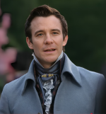 Bridgerton Luke Thompson Grey Coat - Image 3